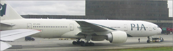 Image: Pakistan Airlines Toronto PIA - Airlines